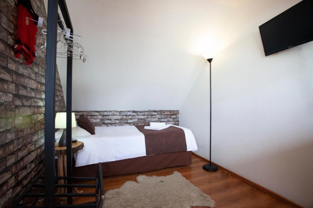 Tel Hauke Hostal 蓬塔阿雷纳斯 外观 照片